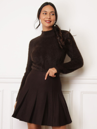 Pull marron en maille duveteuse