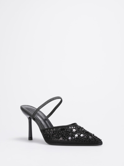 Escarpins slingback noirs ornés de perles et de strass