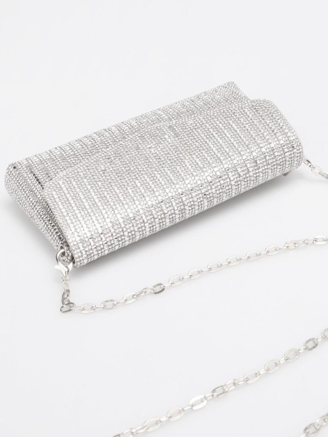 Pochette enveloppe à strass argentée