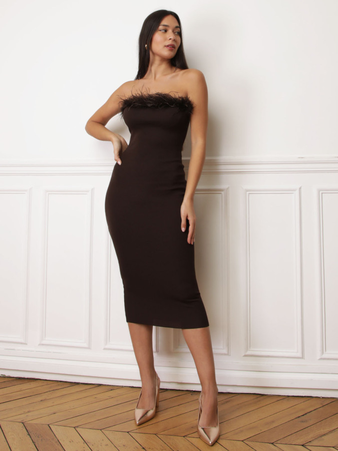 Robe bustier marron à plumes