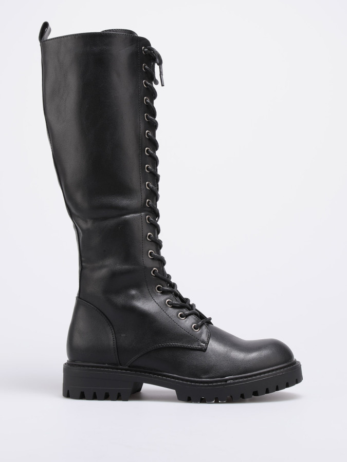 Bottes rangers noires à lacets