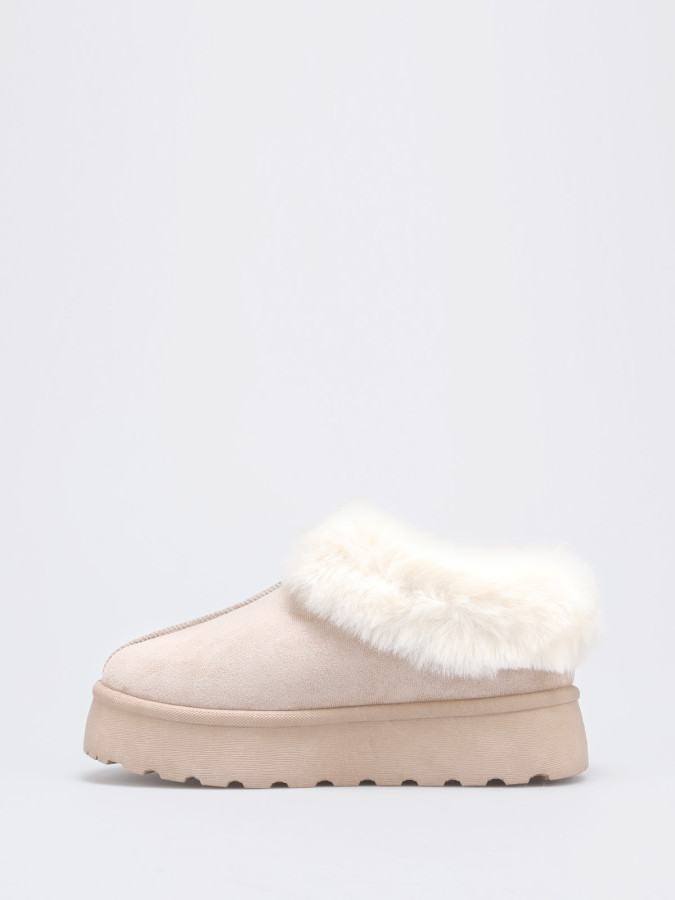 Boots basses taupe fourrées à plateforme