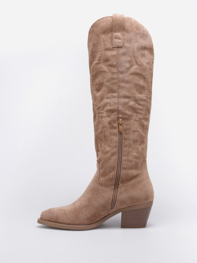 Santiags hautes en suédine camel à surpiqûres décoratives