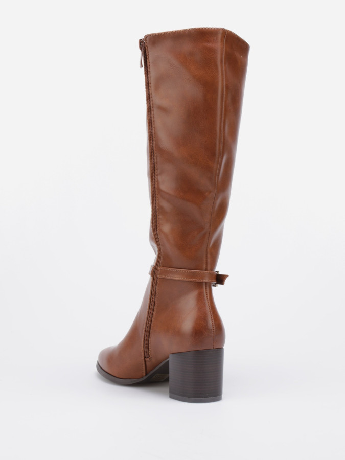 Bottes cavalières camel avec bride à boucle et talon carré