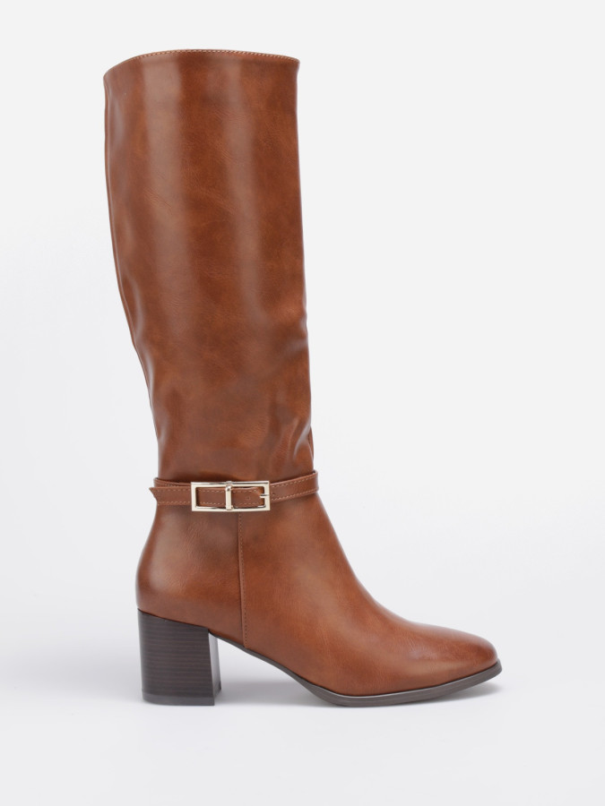 Bottes cavalières camel avec bride à boucle et talon carré