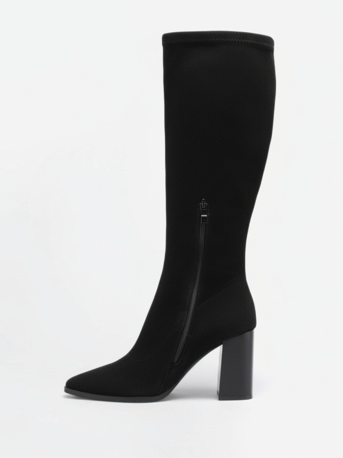 Bottes en suédine noires à talon carré