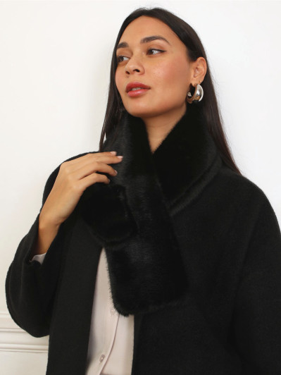 Écharpe en fausse fourrure à passant