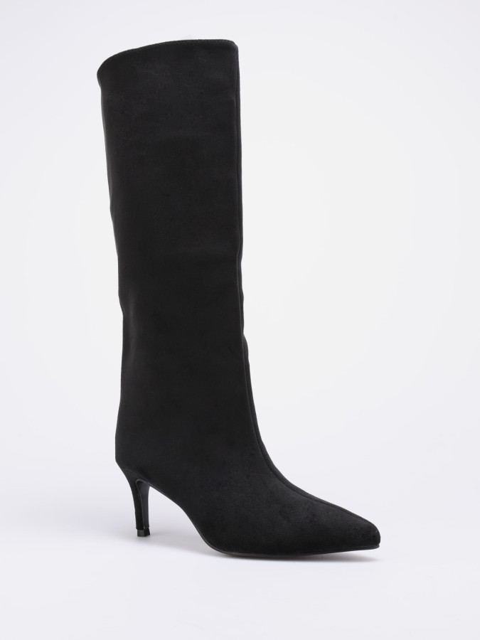 Bottes en suédine noires à talon aiguille