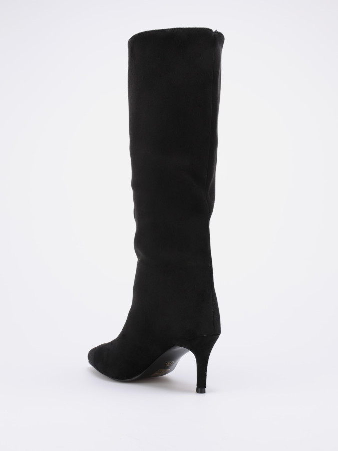 Bottes en suédine noires à talon aiguille