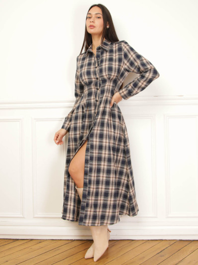 Robe chemise beige longue à carreaux