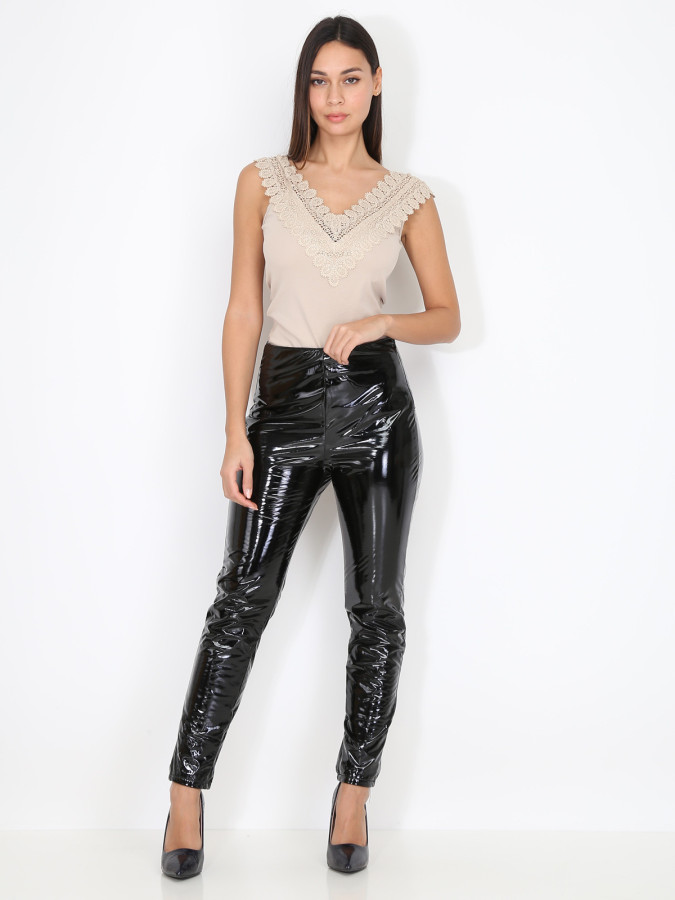 Tregging noir en vinyle