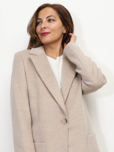 Manteau beige à col revers
