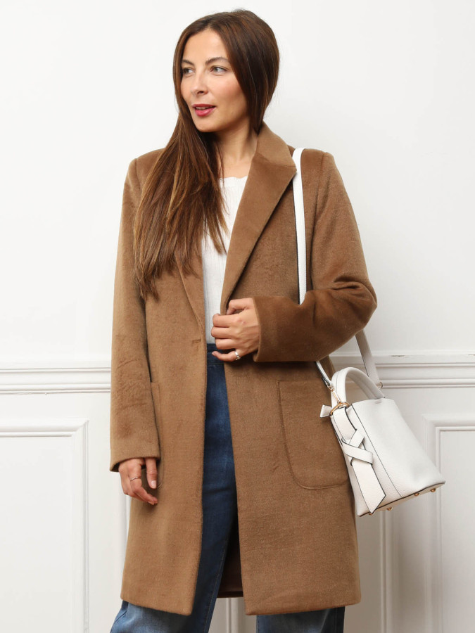 Manteau camel à col revers