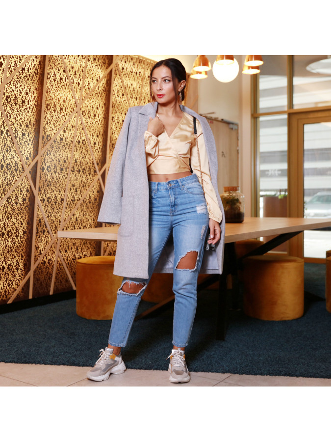 Manteau gris à col revers