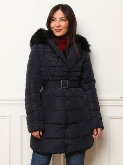 Doudoune bleue avec capuche fausse fourrure et ceinture