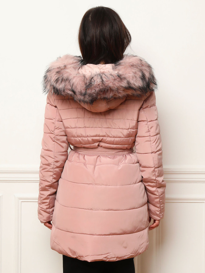 Doudoune rose avec capuche fausse fourrure et ceinture