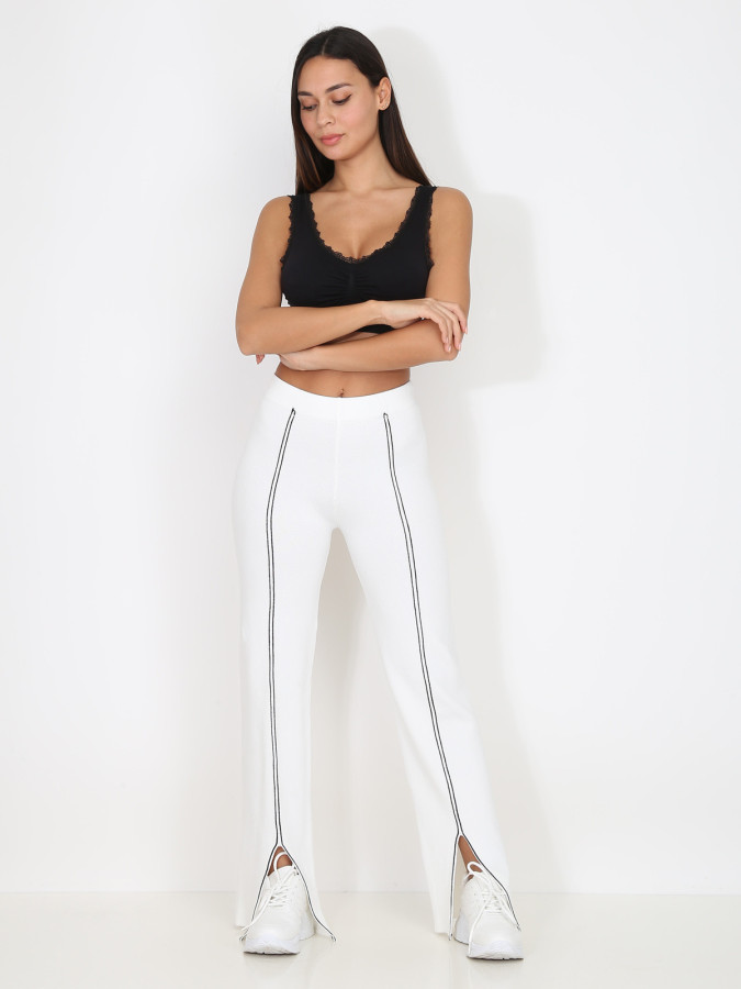 Pantalon à fentes et lignes