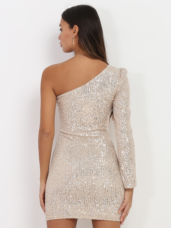 Robe asymétrique dorée à sequins