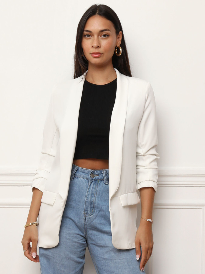 Veste blazer blanche à manches retroussées