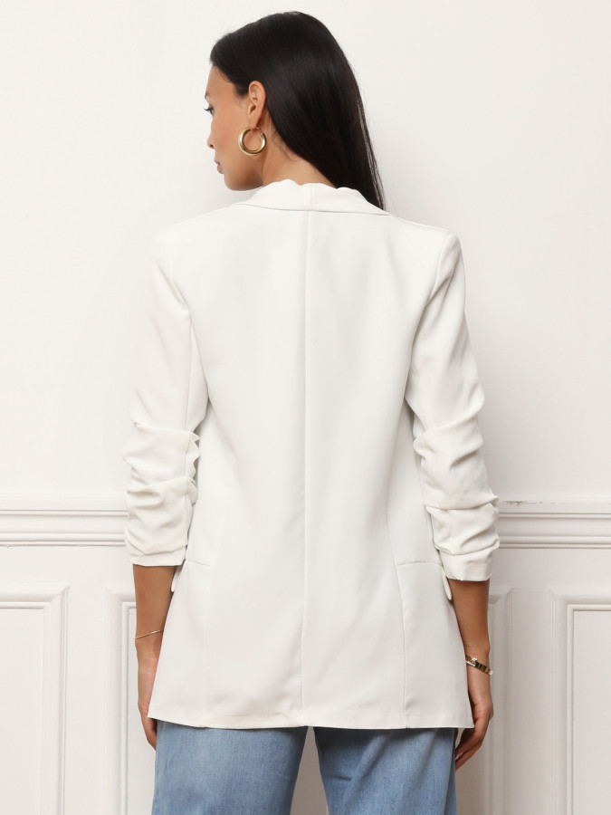 Veste blazer blanche à manches retroussées