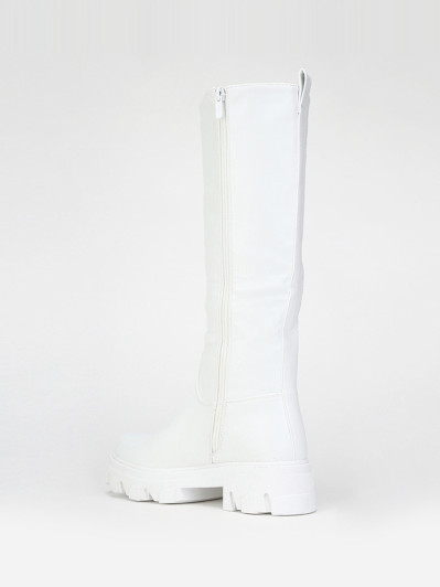 Bottes en simili blanches à semelle crantée