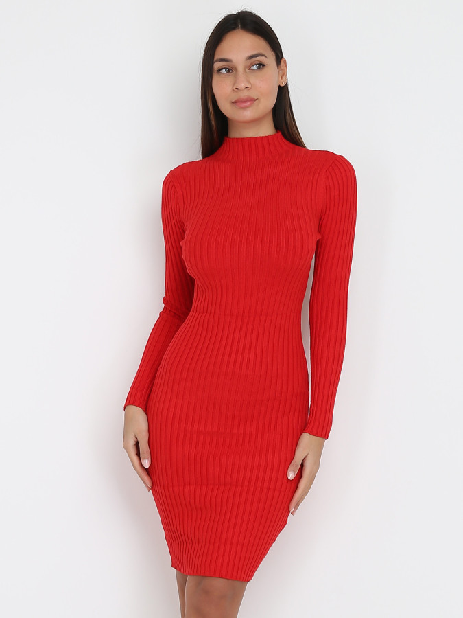 Robe pull côtelée moulante