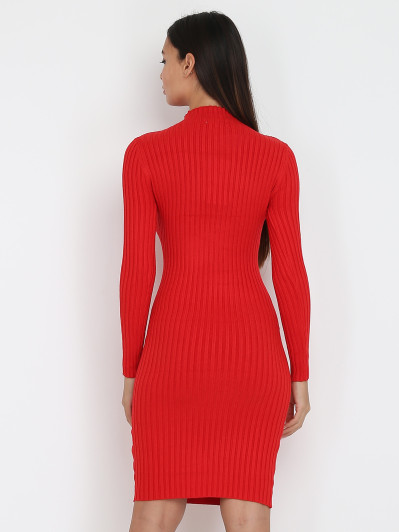 Robe pull côtelée moulante