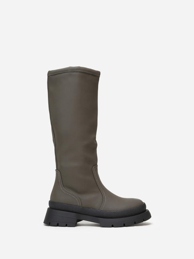 Bottes gris foncé effet mat à semelle crantée