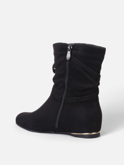 Bottines plissées et compensées à pampilles