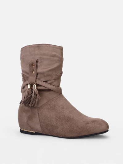 Bottines plissées et compensées à pampilles