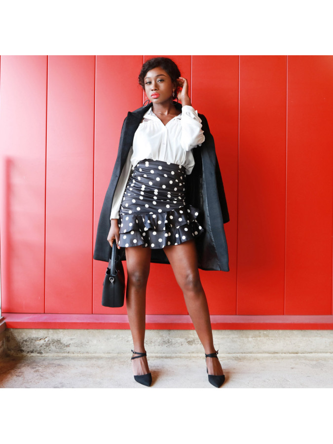 Manteau noir à col revers