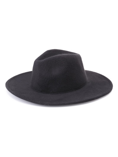 Chapeau noir en feutrine