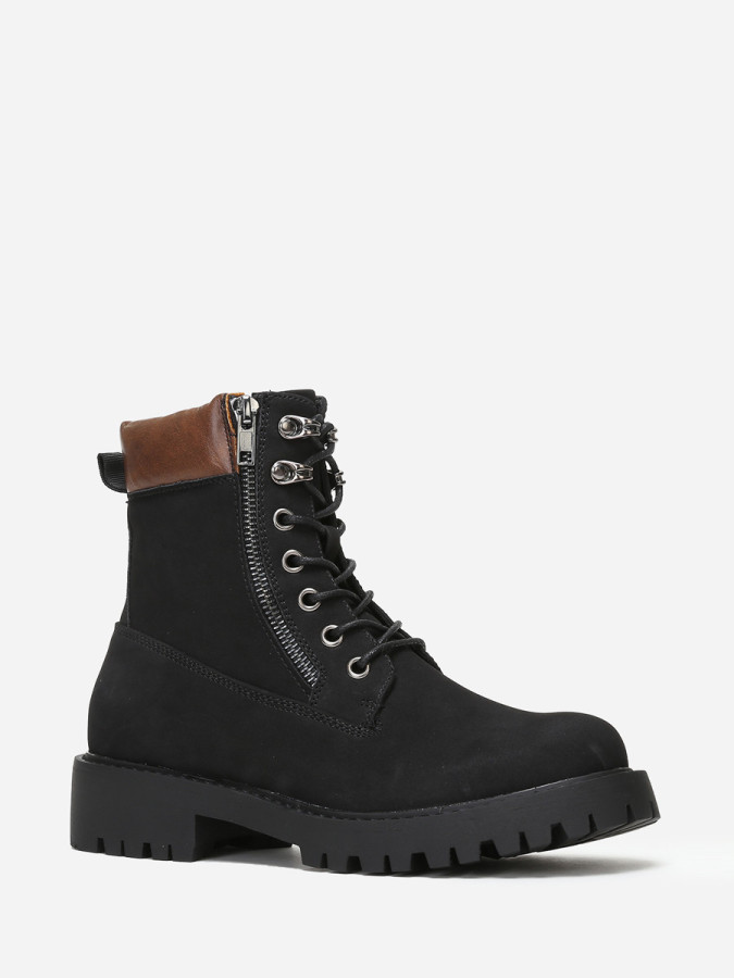 Rangers zippées en suédine noire