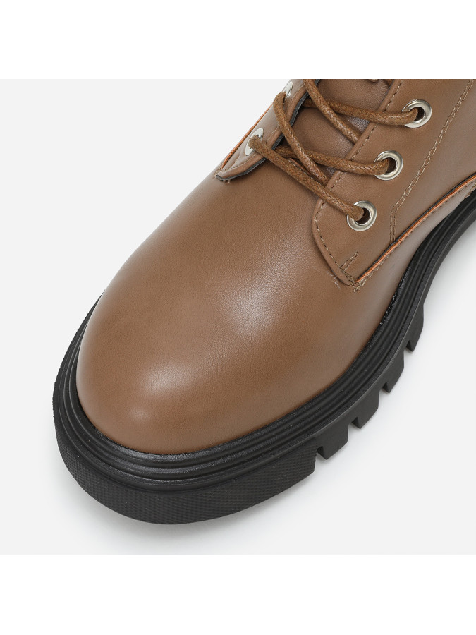 Rangers marron clair à bride bijoux