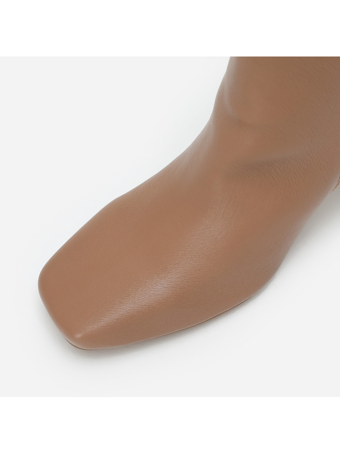 Bottines camel à bout et talon carrés