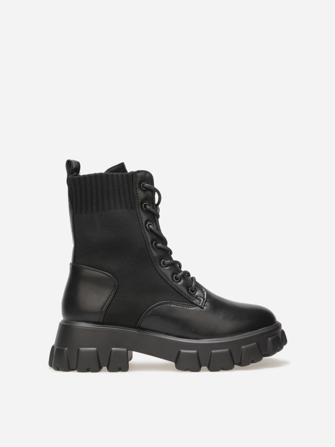 Rangers noires bi-matières à plateforme crantée