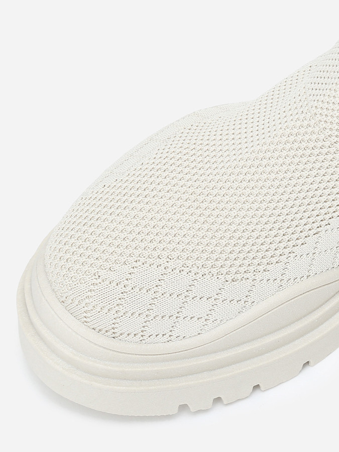 Bottines chaussettes beiges crantées