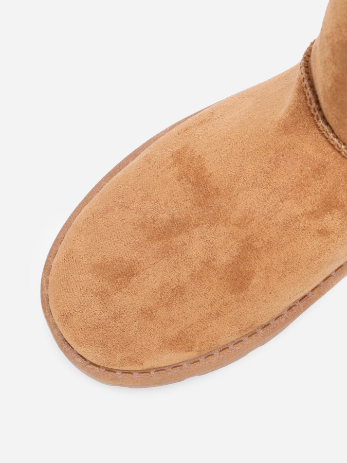 Boots en suédine fourrées